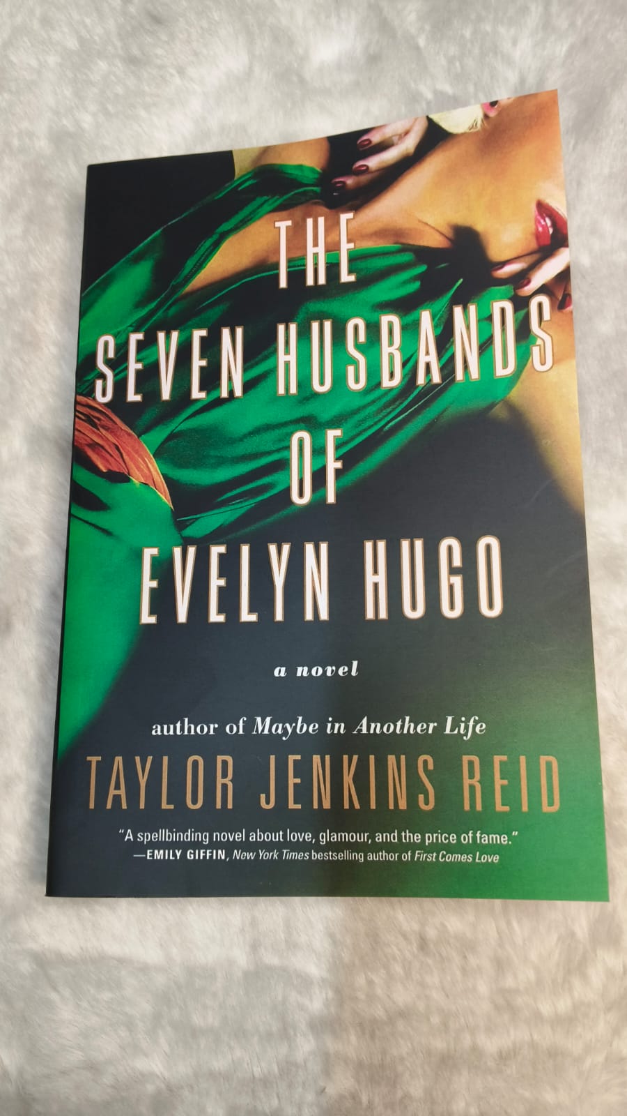 The Seven Husbands of Evelyn Hugo by Taylor Jenkins Reid