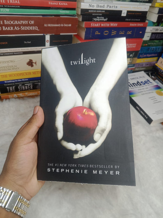 Twilight by Stephenie Meyer