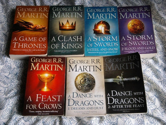 A Song of Ice and Fire Series (7 Books) by George R.R. Martin