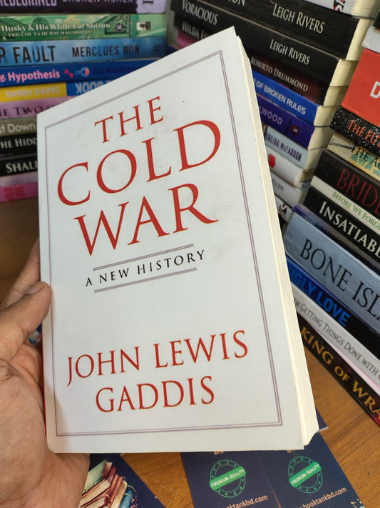 The Cold War: A New History by John Lewis Gaddis